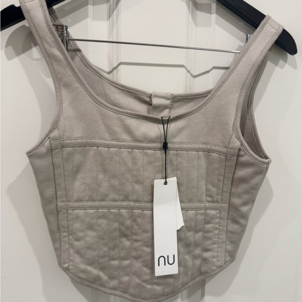 BNWT NU Denmark Sculpt bustier Aritzia/Babaton Size 0/XS $120 - Picture 3 of 7